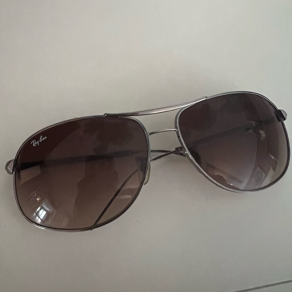 Ray-Ban RB3387 Aviator inspired unisex Sunglasses - Picture 4 of 4